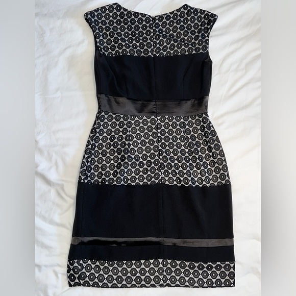NWOT Studio One New York Sheath White/Black Lace Cocktail Dress Women’s Size 4 - Picture 2 of 11